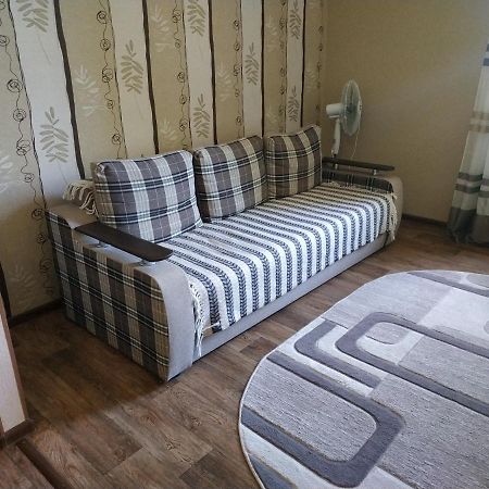 Apartment In The Center Of Old Town Kamjanez-Podilskyj Exterior foto